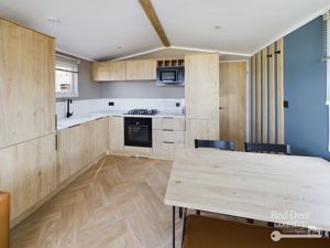 Kitchen- click for photo gallery